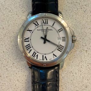 Raymond Weil Watch-Stain Less Steel - W.R.100m /330ft-SAPPHIRE CRYSTAL